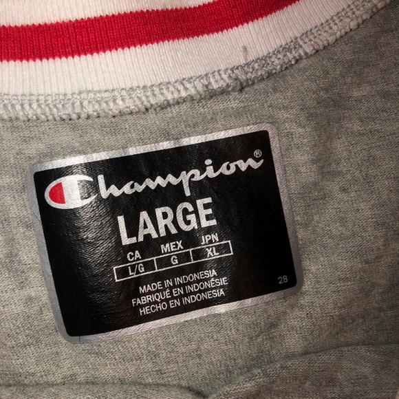 SOLD ON MER-CARI - Picture 6 of 7